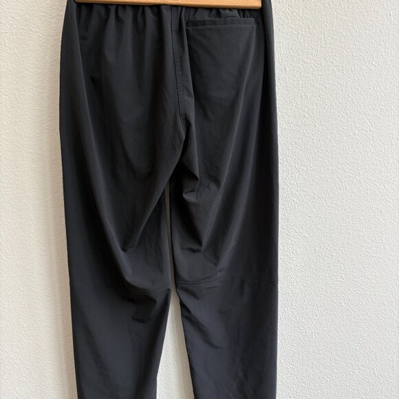 Outdoor Voices Zephyr 26" Pant in Black - Picture 2 of 13